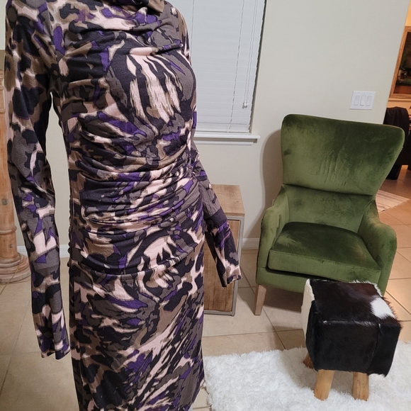 Escada Dresses & Skirts - NWT Escada Dress Size 40 -Fantasy